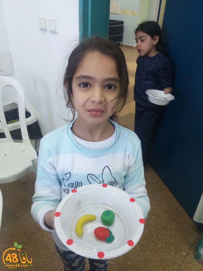 eating jamhriy yaffa (11).jpg